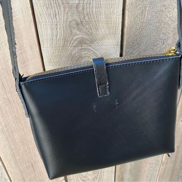 J CREW 'Parker' Small Smooth Black Cow Leather CROSSBODY Bag/ Purse - Picture 3 of 9